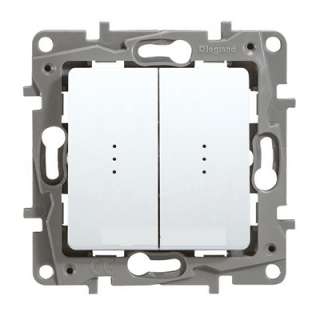 Legrand 672204 Выключатель двухклавишный с подсветкой 10А на винтах белый